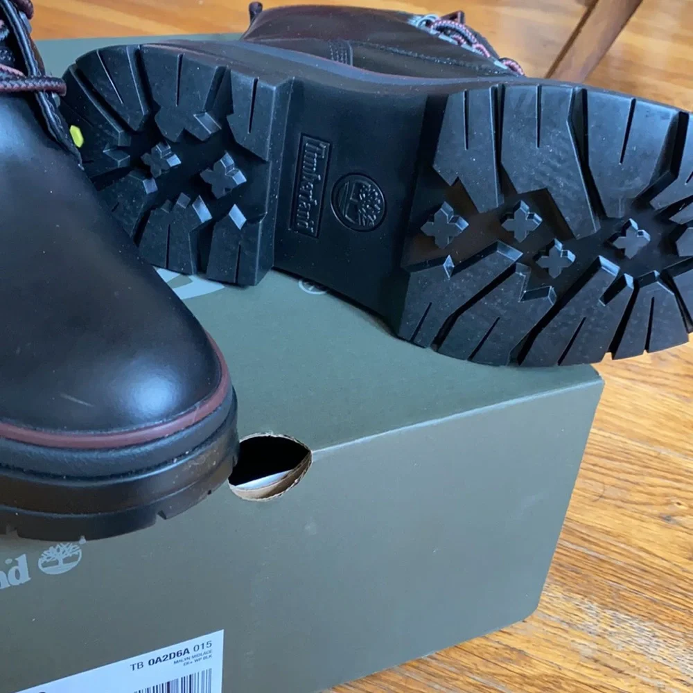 Timberland Malynn EK+ Waterproof Leather Boots - Picture 9 of 14